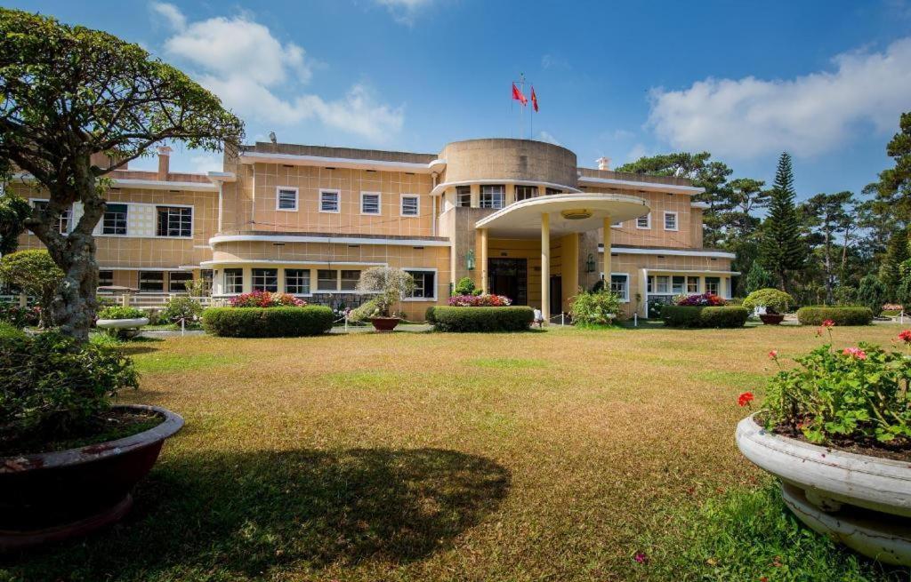 Hai Long Vuong Hotel Dalat Bagian luar foto