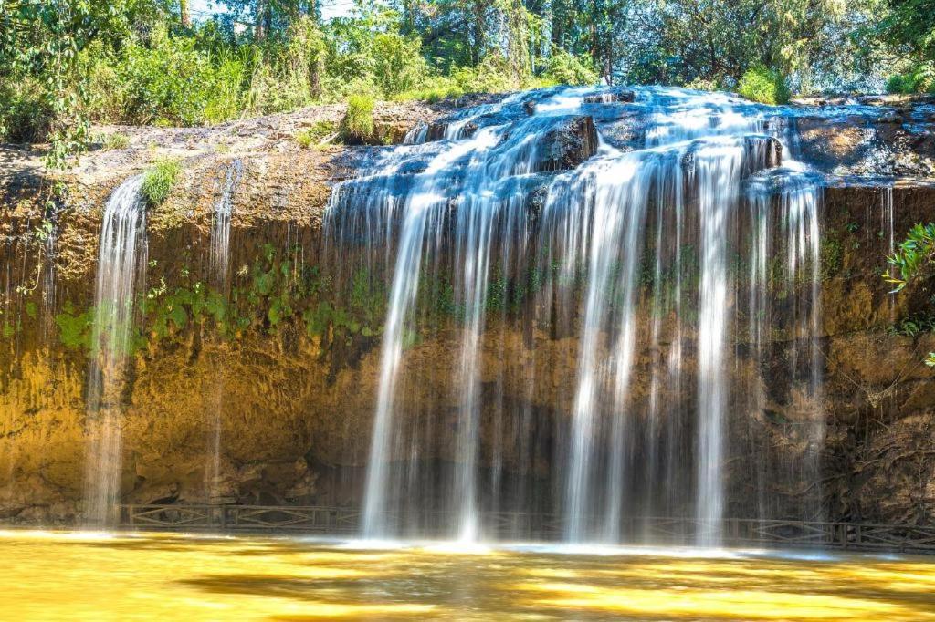 Hai Long Vuong Hotel Dalat Bagian luar foto